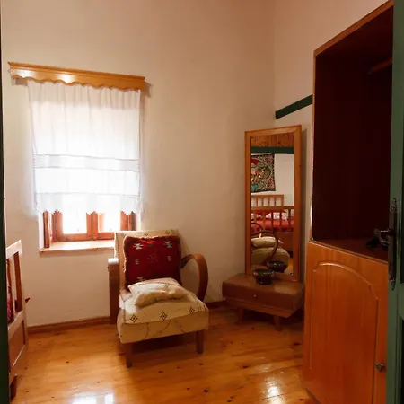 1805 Guest house